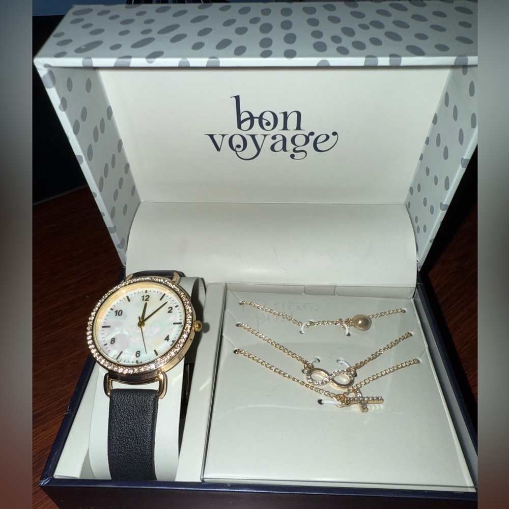 Non Voyage Women's Gift Set